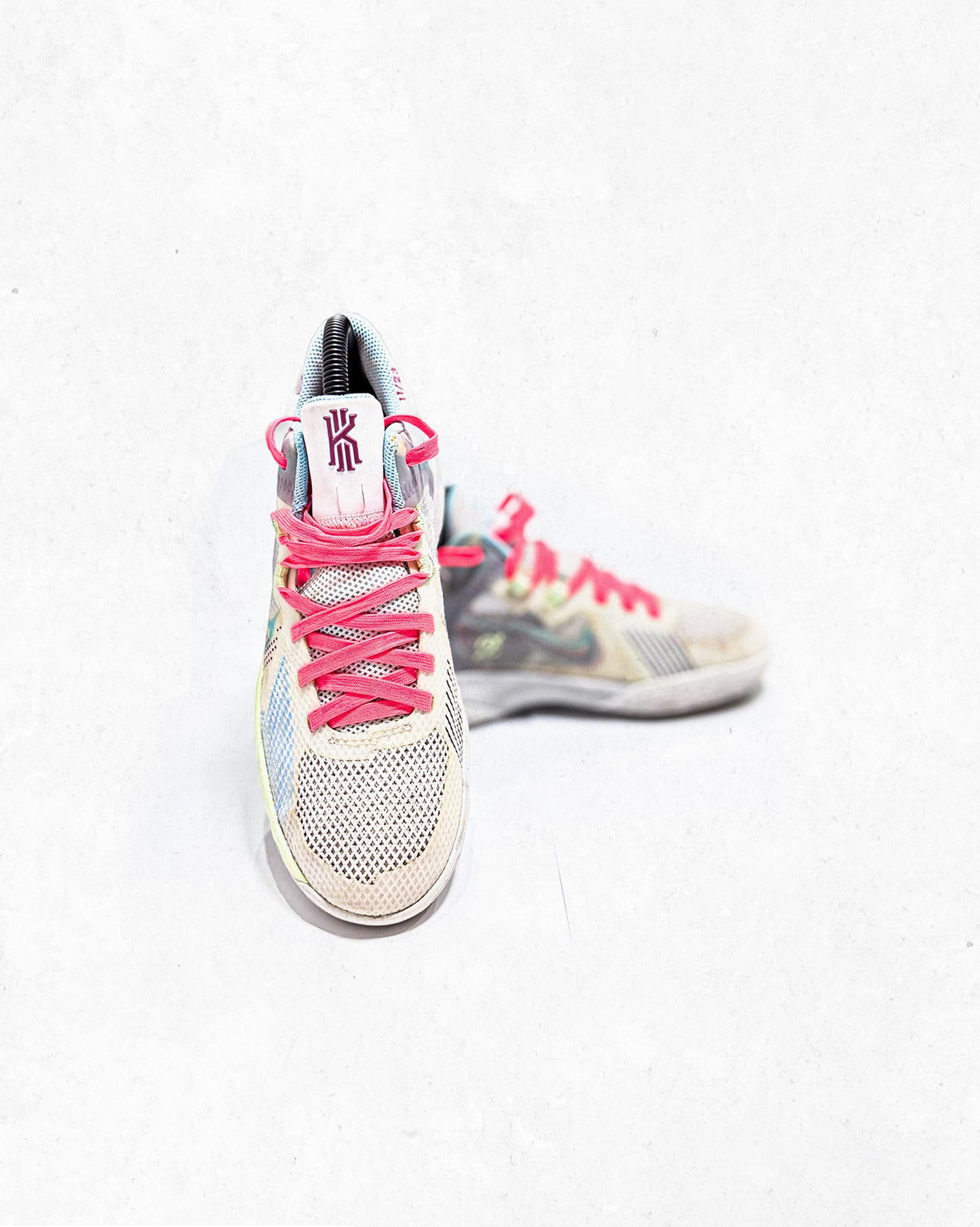 NIKE KIDS KYRIE FLYTRAP 5